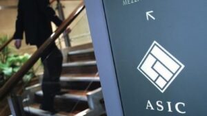 ASICは、エベレスト資産管理のAFSライセンスを取消しました。エベレストは必要な財務諸表を提出しなかったため。