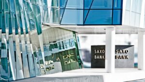 Saxo BankのOpenAPI変更により、2025年2月にバージョン1が廃止されます。新機能を理解。