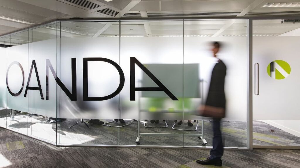 OANDA Japanは、長期間利用されていない口座の解約を実施しました。対象口座、再登録、解約は詳細を確認。