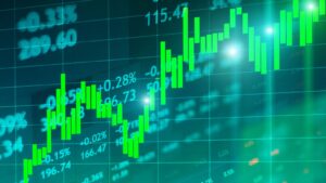 フィンテックの最新動向を解説。2025年に注目すべき4つのトレンド、組み込み金融、AIセキュリティ、RegTech、DeFiについて学びましょう。